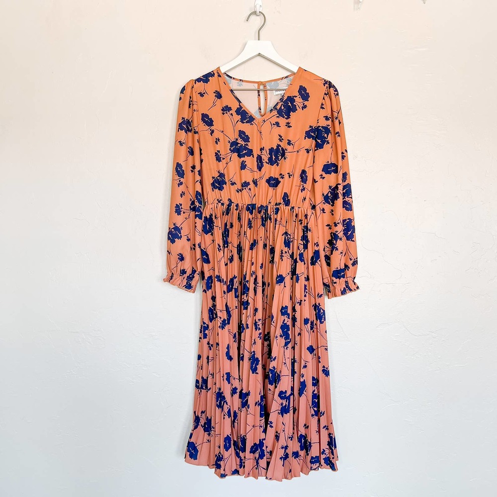 Piper & Scoot Pink and Blue Floral Pleated Midi Dress Small